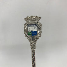 Load image into Gallery viewer, Silver plated collectable souvenir spoons - World