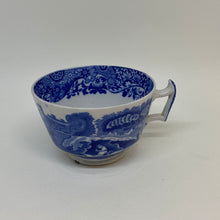 Load image into Gallery viewer, COPELAND SPODE Blue and While ITALIAN Tea Cup Trio Vintage