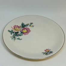 Load image into Gallery viewer, ALFRED MEAKIN Pink Roses LUNCH PLATE 9&quot;