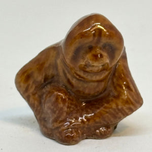 Vintage WADE WHIMSIES Orangutang FIGURINE