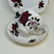 Load image into Gallery viewer, Colclough Amoretta Tea Cup trio - vintage fine bone china