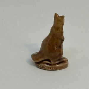 Vintage WADE WHIMSIES Kangaroo FIGURINE