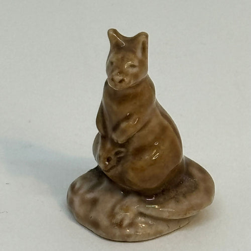 Vintage WADE WHIMSIES Kangaroo FIGURINE