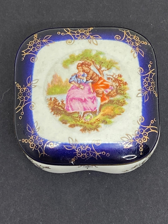 Vintage Bavarian Italian K.A. Ker Artis Pastoral Courting Lovers Trinket Box