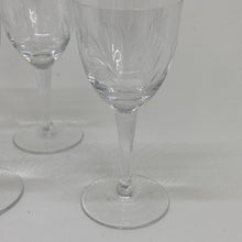 Load image into Gallery viewer, Set of 3 Vintage Leaf Pattern Cut Crystal Liqueur Aperitif Glasses