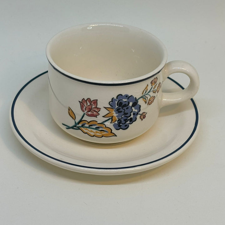 Vintage Boots Camargue TEACUP DUO - pink and blue flower pattern
