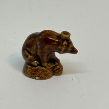 Load image into Gallery viewer, Vintage WADE WHIMSIES Brown Bear FIGURINE