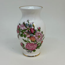 Load image into Gallery viewer, Vintage Collectable Aynsley Rose Garden BUD VASE Fine Bone China 3.25&quot;