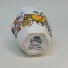 Load image into Gallery viewer, Vintage Collectable Aynsley Somerset BUD VASE Bone China Floral Gift 3.25&quot;