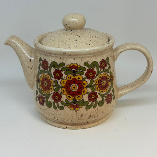 1970s Vintage Floral Sadler Teapot