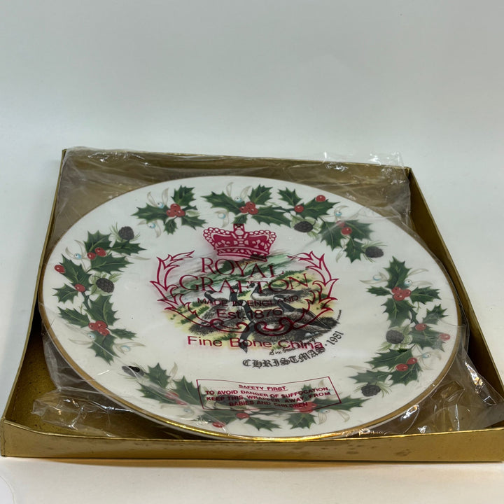 ROYAL GRAFTON Twelve Days of Christmas Plate, Six Geese A'Laying