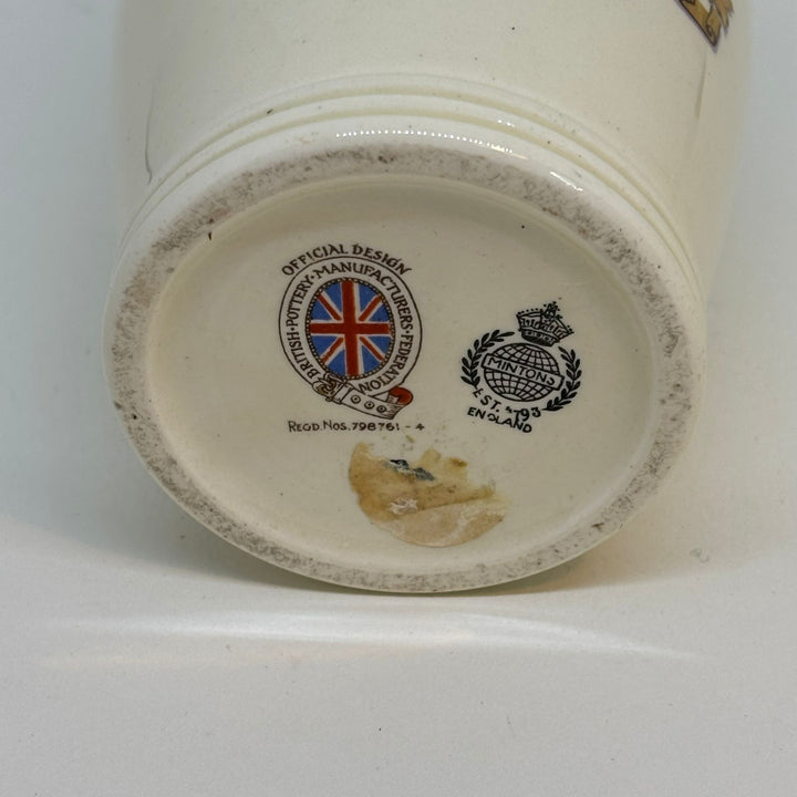 King GEORGE V and Queen Mary Silver Jubilee 1935 CUP