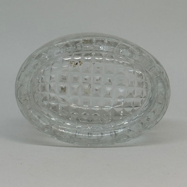 Vintage Oval Optical Illusion Salter