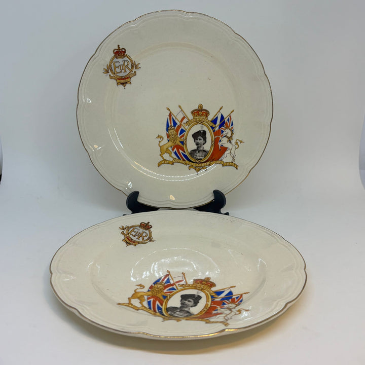 2 x Vintage Tea Plates Queen Elizabeth II Coronation 1953