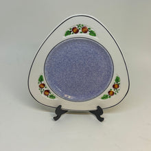 Load image into Gallery viewer, 5 x Unusual Vintage Tea Plates SOLIAN WARE by SOHO POTTERY