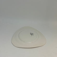 Load image into Gallery viewer, 5 x Unusual Vintage Tea Plates SOLIAN WARE by SOHO POTTERY