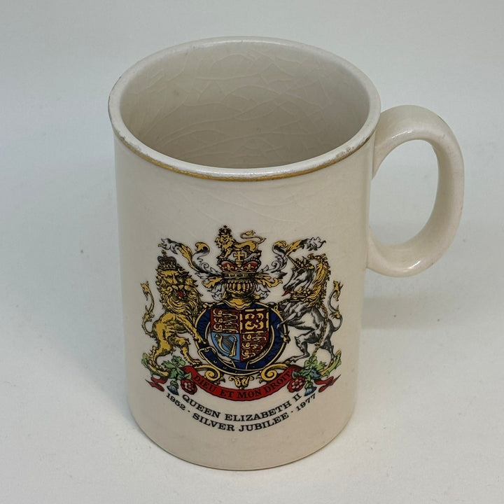 Vintage Queen Elizabeth II Silver Jubilee Mug 1977