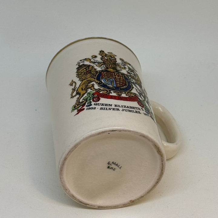 Vintage Queen Elizabeth II Silver Jubilee Mug 1977