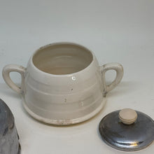 Load image into Gallery viewer, Vintage Insulated Lidded Sugar Bowl