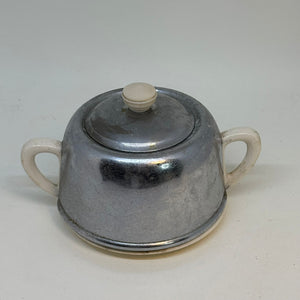 Vintage Insulated Lidded Sugar Bowl