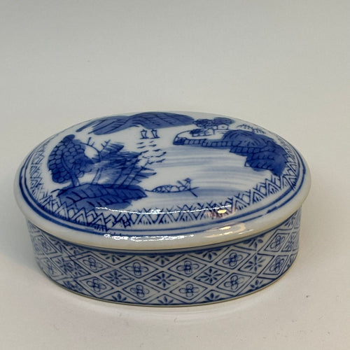 Chinese Blue and White Hand-Painted Underglaze Lidded TRINKET BOX