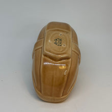 Load image into Gallery viewer, Studio Pottery Basket Vase