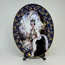 Load image into Gallery viewer, Queen Elizabeth II 50th Anniversary Coronation Commemorative Plate