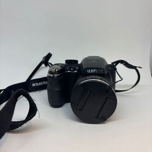 FujiFilm Finepix S3380 14MP Digital Camera