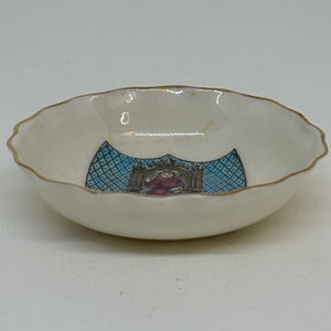 WH Goss CRESTED WARE TRINKET DISH Souvenir of CHRISTCHURCH