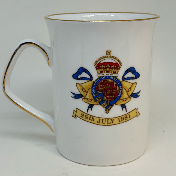 ELIZABETHAN Commemorative Mug Prince Charles and Lady Diana Wedding 1981
