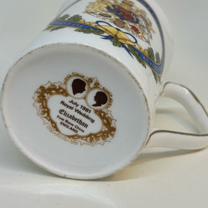 ELIZABETHAN Commemorative Mug Prince Charles and Lady Diana Wedding 1981
