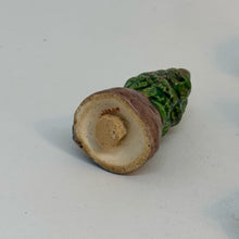Load image into Gallery viewer, Vintage Japanese House &amp; Trees Salt and Pepper Shakers