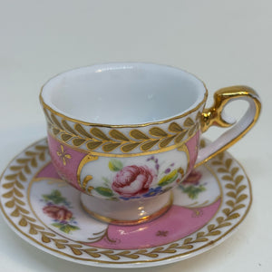 Regal Miniature Porcelain Play Tea Set