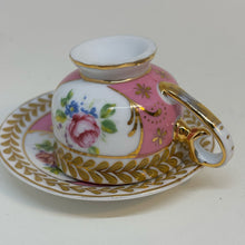 Load image into Gallery viewer, Regal Miniature Porcelain Play Tea Set