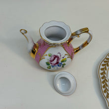 Load image into Gallery viewer, Regal Miniature Porcelain Play Tea Set
