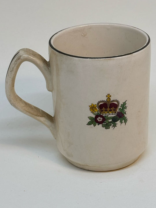 Vintage SADLER Commemorative Mug Queen Elizabeth II Silver Jubilee 1977