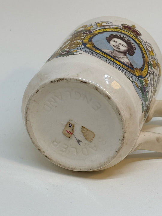 Vintage SADLER Commemorative Mug Queen Elizabeth II Silver Jubilee 1977