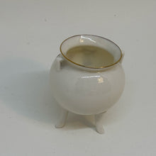 Load image into Gallery viewer, Vintage WH Goss Crested Ware POT Souvenir of ELGIN