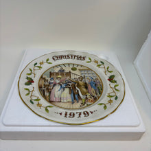 Load image into Gallery viewer, Vintage AYNSLEY Christmas Carol Plate 1979 Mr Fezziwig&#39;s Ball BOXED