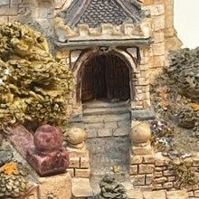 Load image into Gallery viewer, Lilliput Lane &quot;Secret Garden&quot; 1987 Handmade Miniature Unboxed
