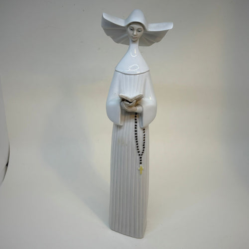 'Prayerful Moment (White)' by Lladró Vintage Porcelain Nun Figurine (Retired)