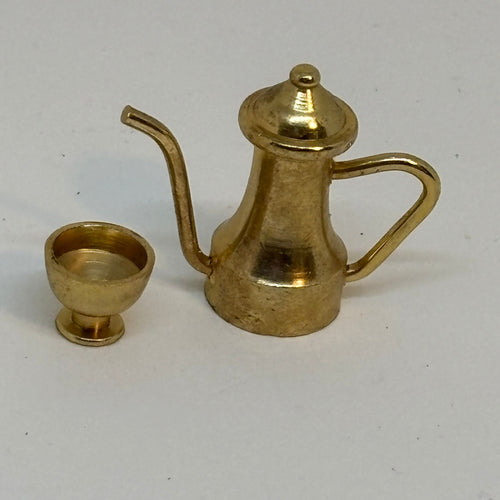 Miniature Dolls House 1:12 Scale Tapered Teapot and Cup