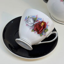 Load image into Gallery viewer, Vintage Queen Anne Teapot, 2 x Tea Cups and Saucers Set