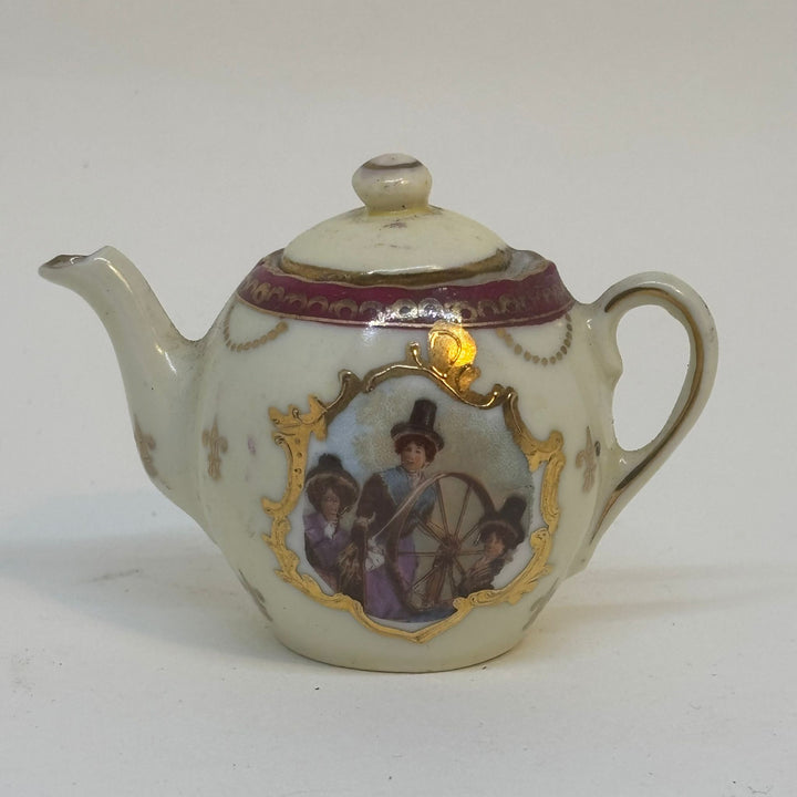 Miniature Gemma Teapot Spinning Wheel Theme