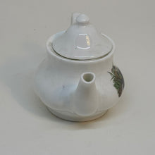 Load image into Gallery viewer, Vintage Miniature Badger Teapot