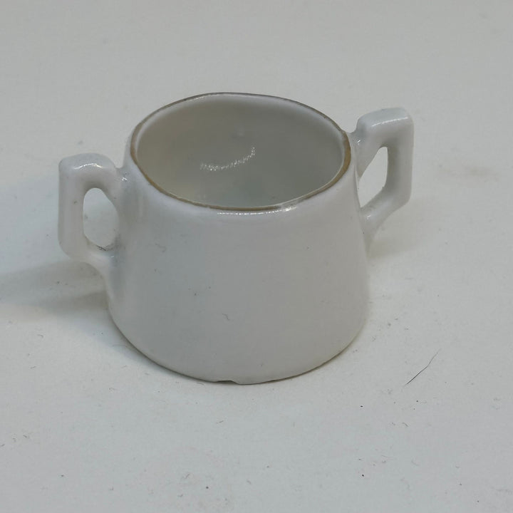 Vintage Crested Ware POT Souvenir of ADLERSHOT