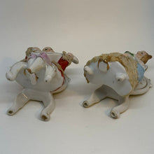 Load image into Gallery viewer, Pair of Vintage Musician Rococo Figurines