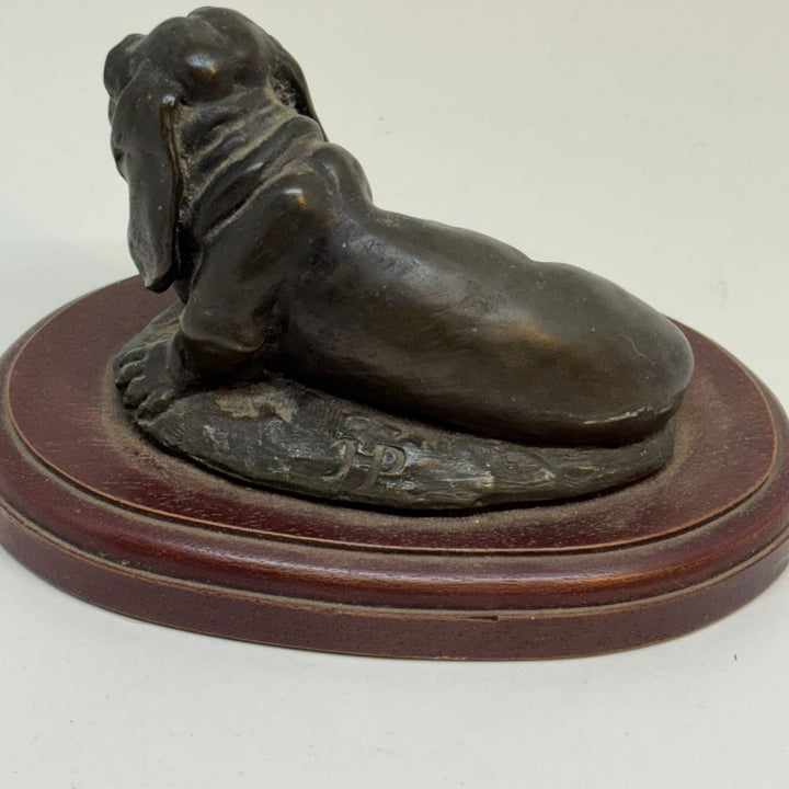 Vintage Anglebury Crafts Bassett Hound Paperweight