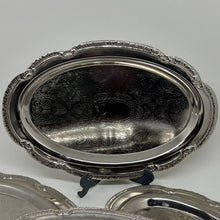 Load image into Gallery viewer, Set of 4 Vintage Serving Trays
