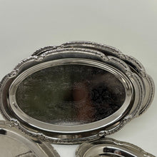 Load image into Gallery viewer, Set of 4 Vintage Serving Trays